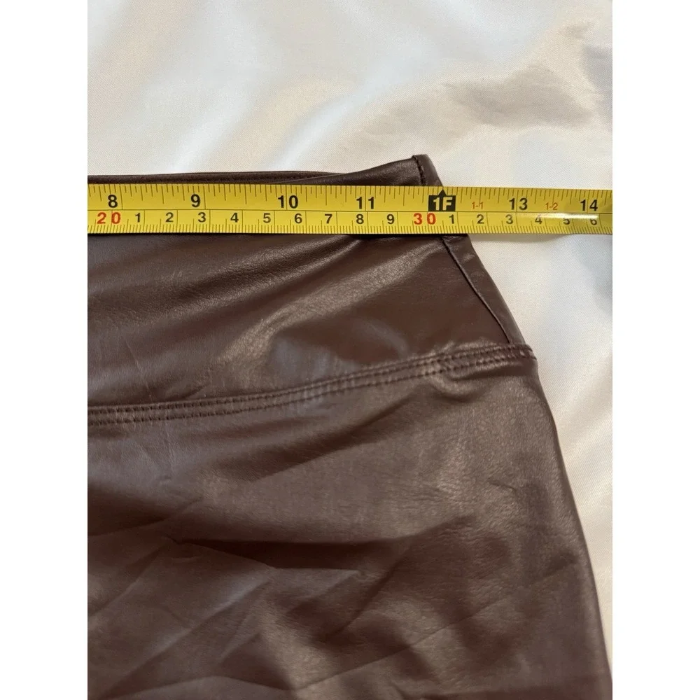 OFFLINE BY AERIE REAL LUXE FAUX LEATHER LEGGING Dark Maple M Granola‎ Girl